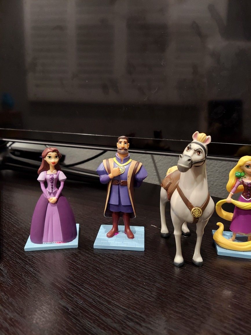 Disney Tangled Action Figure Set