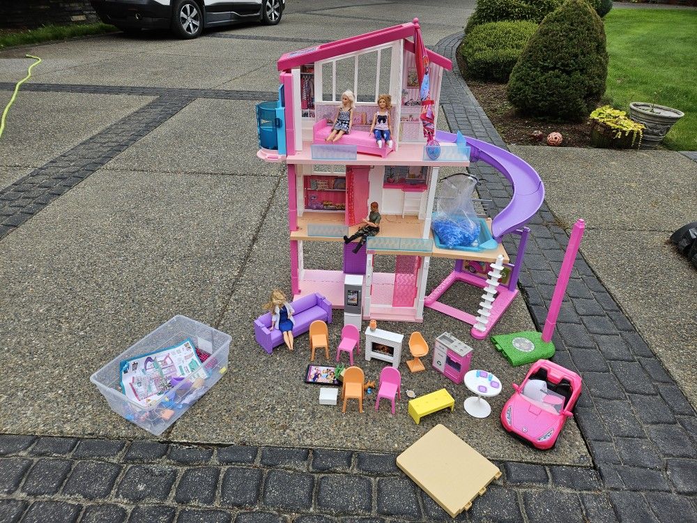 Barbie Playhouse Set