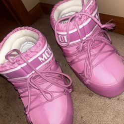 PINK MOON BOOTS