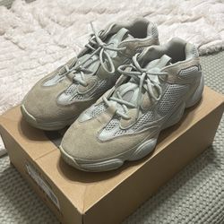 Yeezy 500 Salt size 11.5