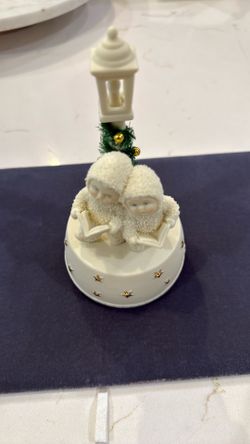Department 56 Figurine