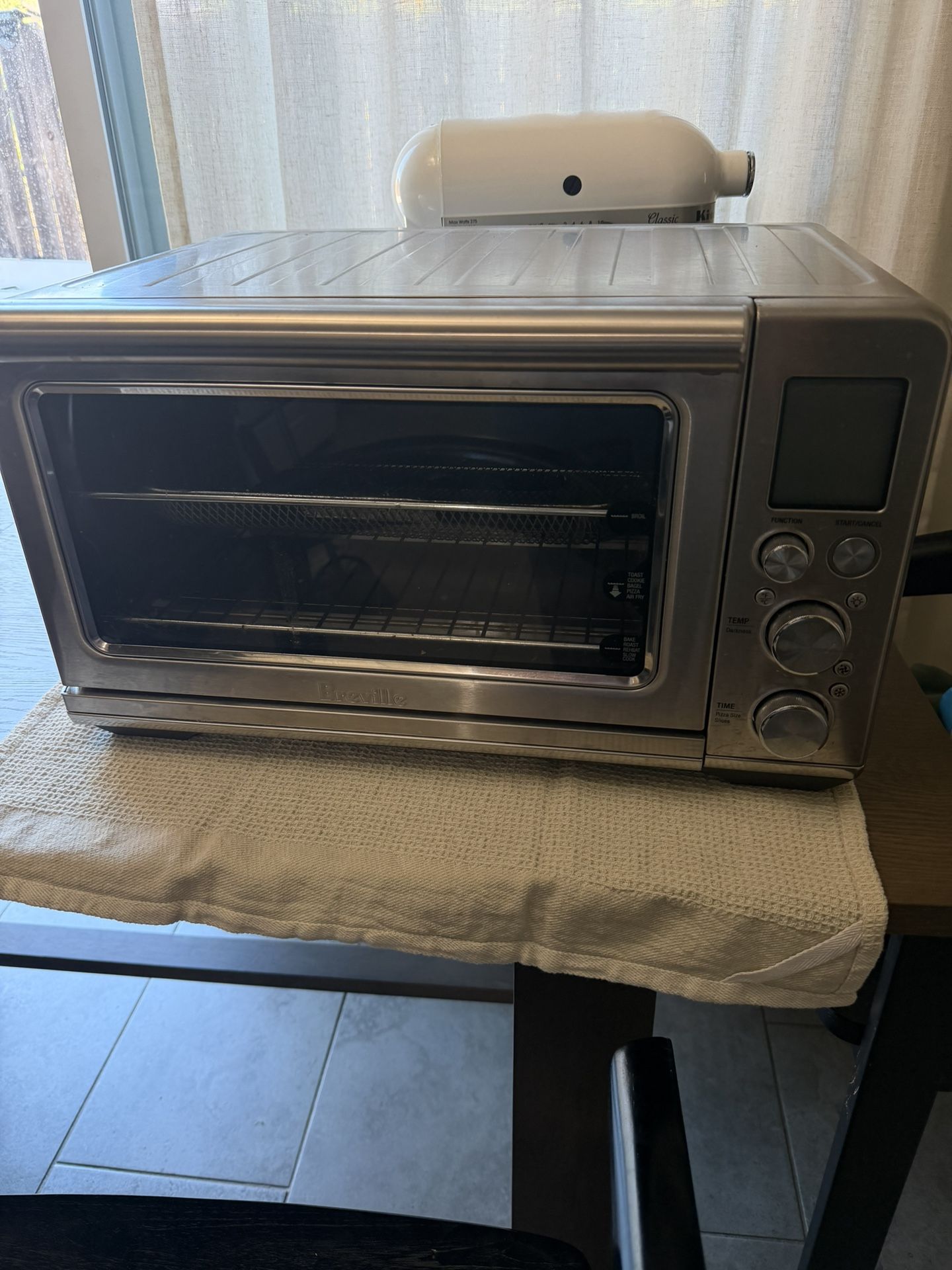 Breville Smart Oven Air Fryer 