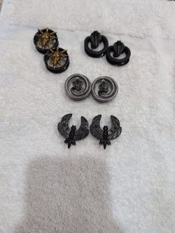EARS PLUGS