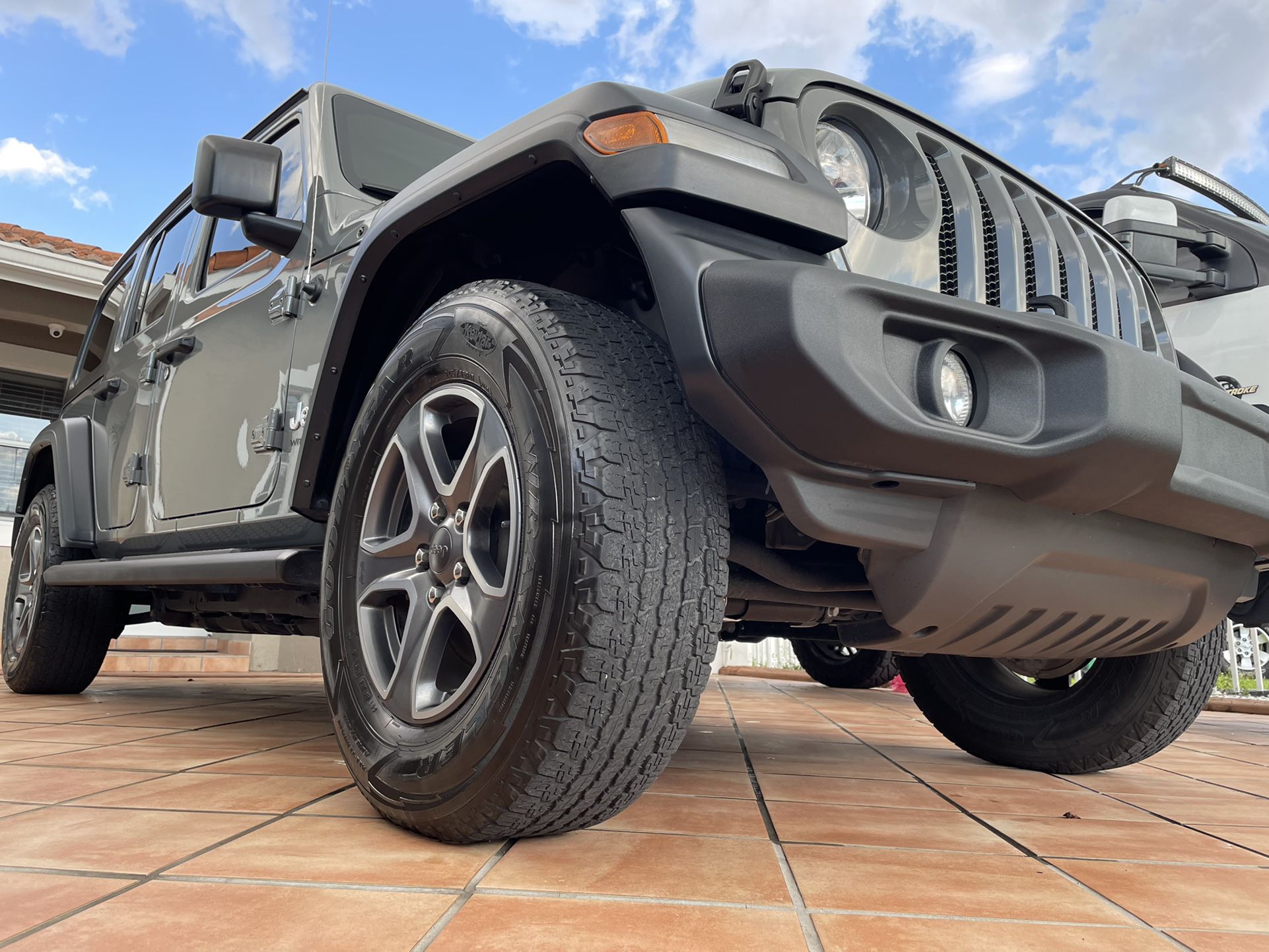 2018 Jeep Wrangler Original Factory Wheels All 5 Package