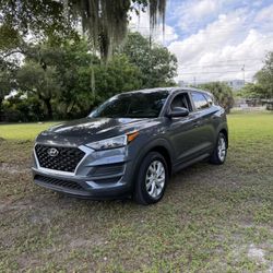 2021 HYUNDAI TUCSON SE SPORT 