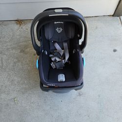 Uppababy Car Seat Used