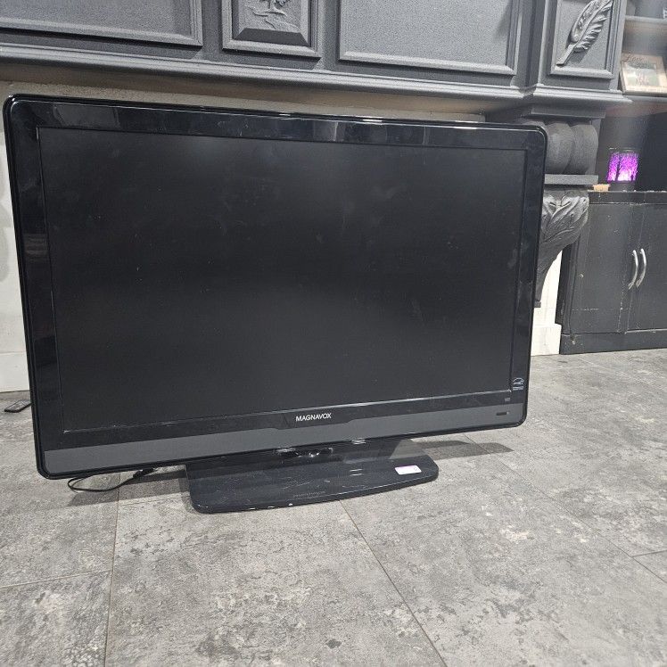 47' Flat Screen TV