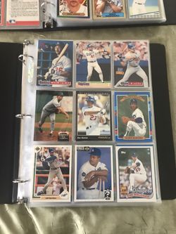 Baseball. Dodgers. Baseball cards. Two Folders 30Dollars Over 400 cards