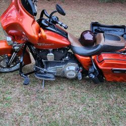 CUSTOM HARLEY STREET GLIDE, Ghost flames