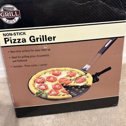 Grill Shop Non- Stick Pizza Grill Pan (New), Includes: Removable Handle For Easy Storage, Holds In Pan For Even Cooking, Pizza Cutter& Server 12” 