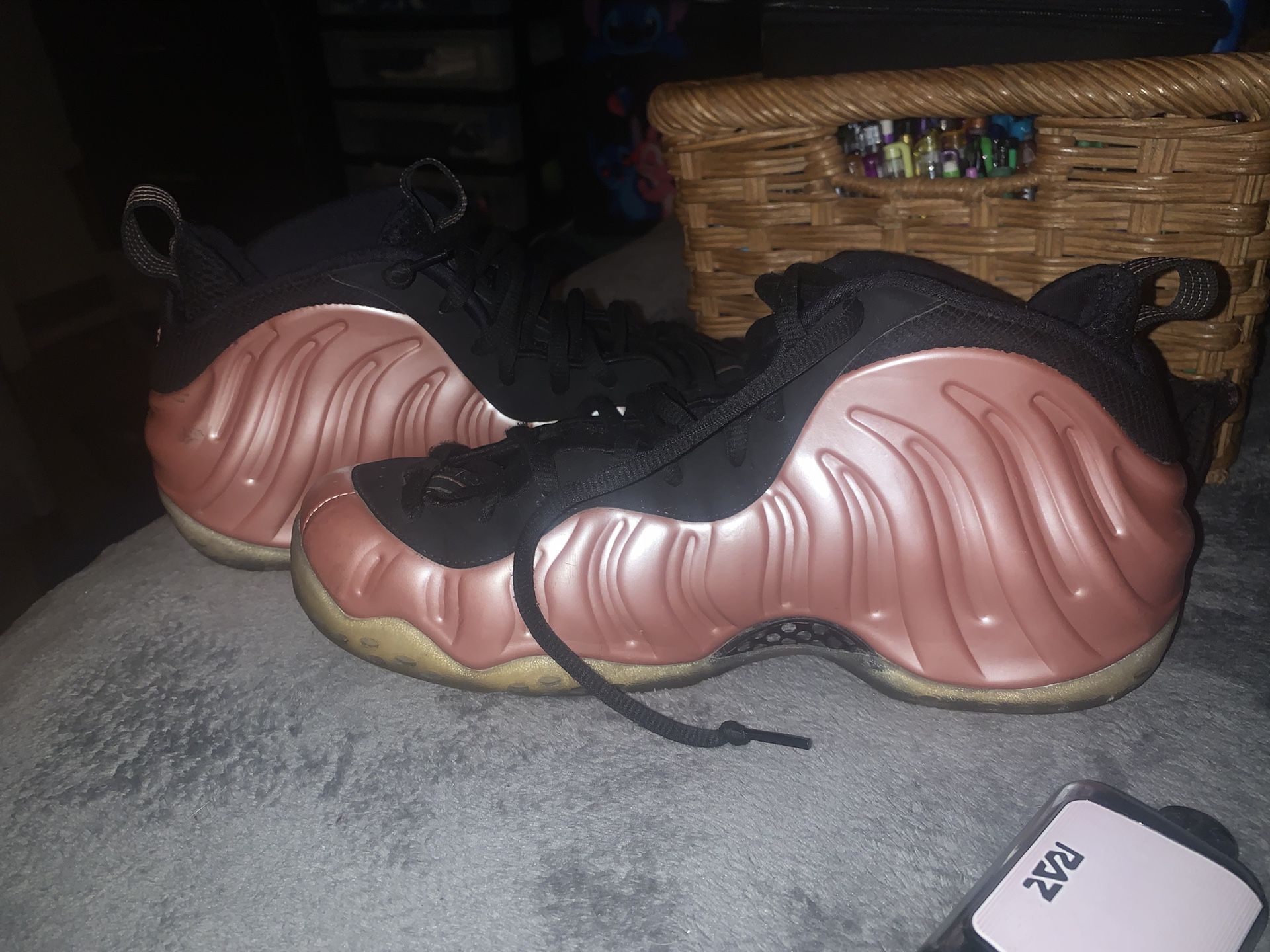 nike air foam Lebron's