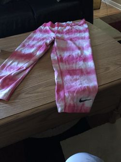 Medium Nike