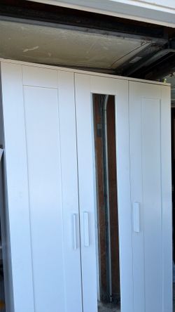 IKEA white wardrobe dresser closet