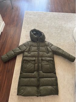 American Eagle Women’s Long Olive Puffer Coat Size Large