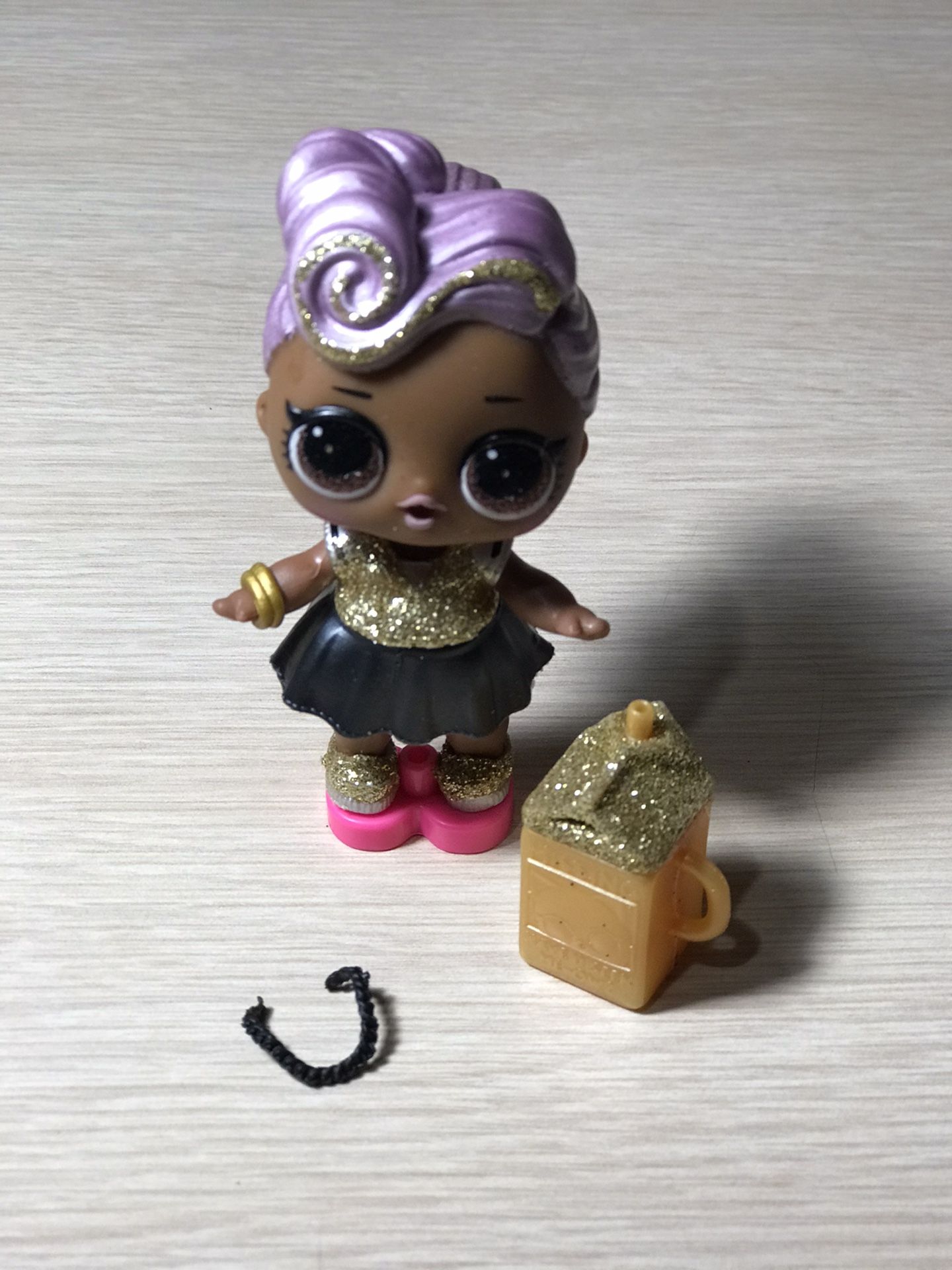 Lol surprise glam glitter serie