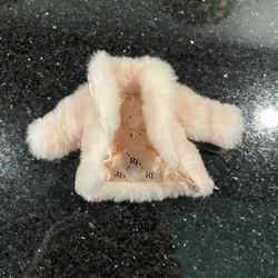 Rainbow High Sabrina St Cloud Doll Rose Pink Fur Coat Jacket Clothes Outfit Diva