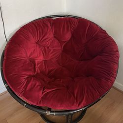 Round Lounge Chair
