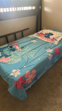 Stitch twin bedding