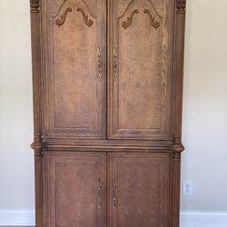 HOOKER BRAND~~IMPECCABLE CONDITION, HIGH END ENTERTAINMENT CENTER/KITCHEN PANTRY/BAR/BED ROOM CLOTHING CABINET. BEAUTIFUL WOOD WITH RAISED DESIGN ON