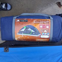 Tent/tienda de campaña