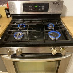 Gas stove