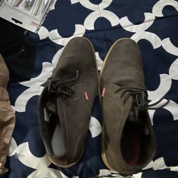 Levi Shoes Size 13