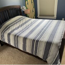 Bedroom Set (5-piece) - Full Size Bed + Dresser+Hutch+Mattress+Box Spring