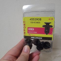 Honda push retainers PN: 455390B