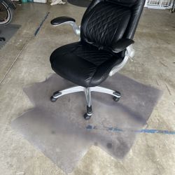 Executive Office Chair & Floor Mat