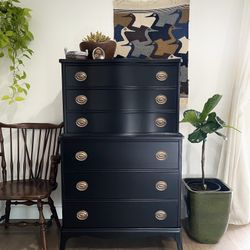 Highboy dresser / 6 Drawers