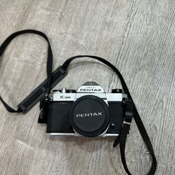 Pentax K1000 With 50 mm Lens