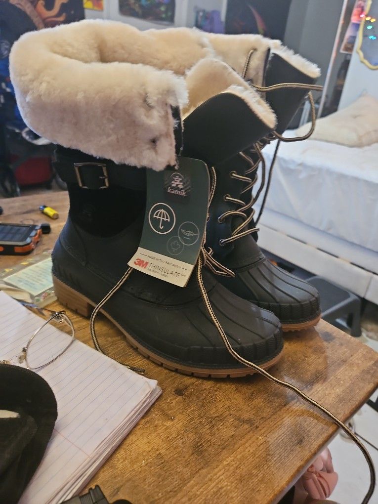 Brand New Shearling Fur Boots