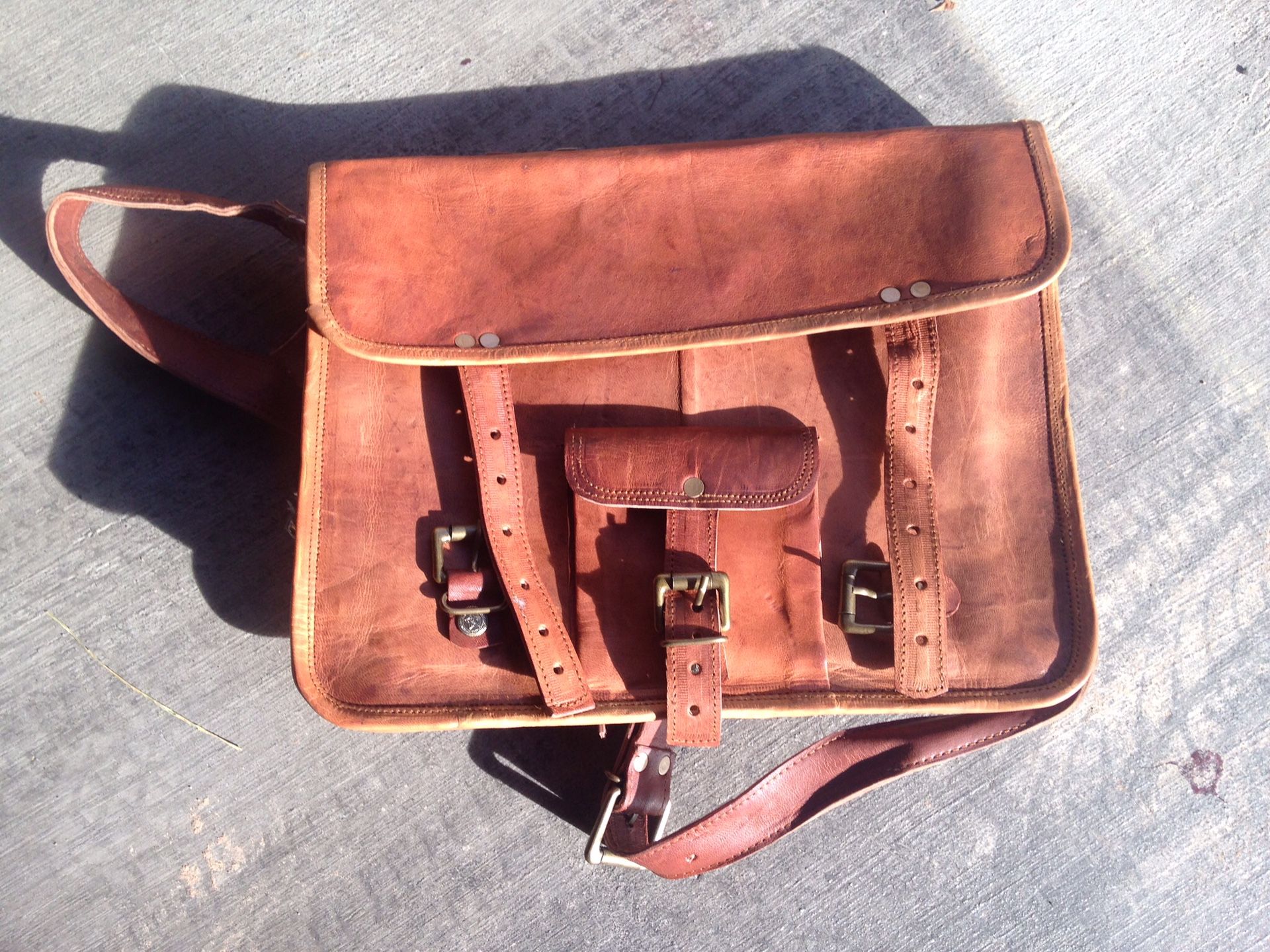 Leather messenger bag