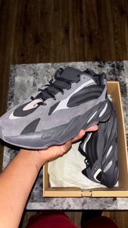 Yeezy Vanta