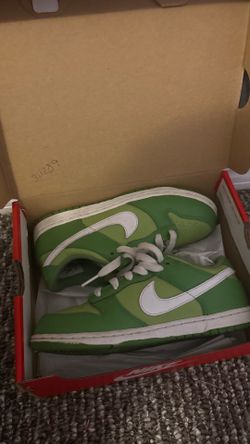 Green low dunks