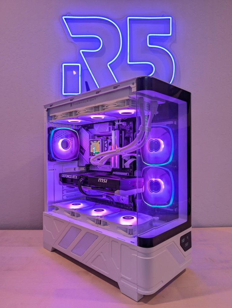 RTX 5070 // i9 14900KF // 32GB DDR5 // 2TB 990 Pro // WiFi 7