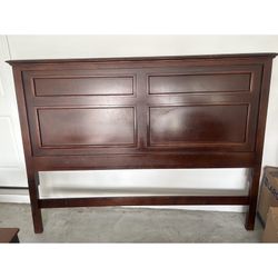 Heavy Wood King Size With Headboard Footboard And Rails