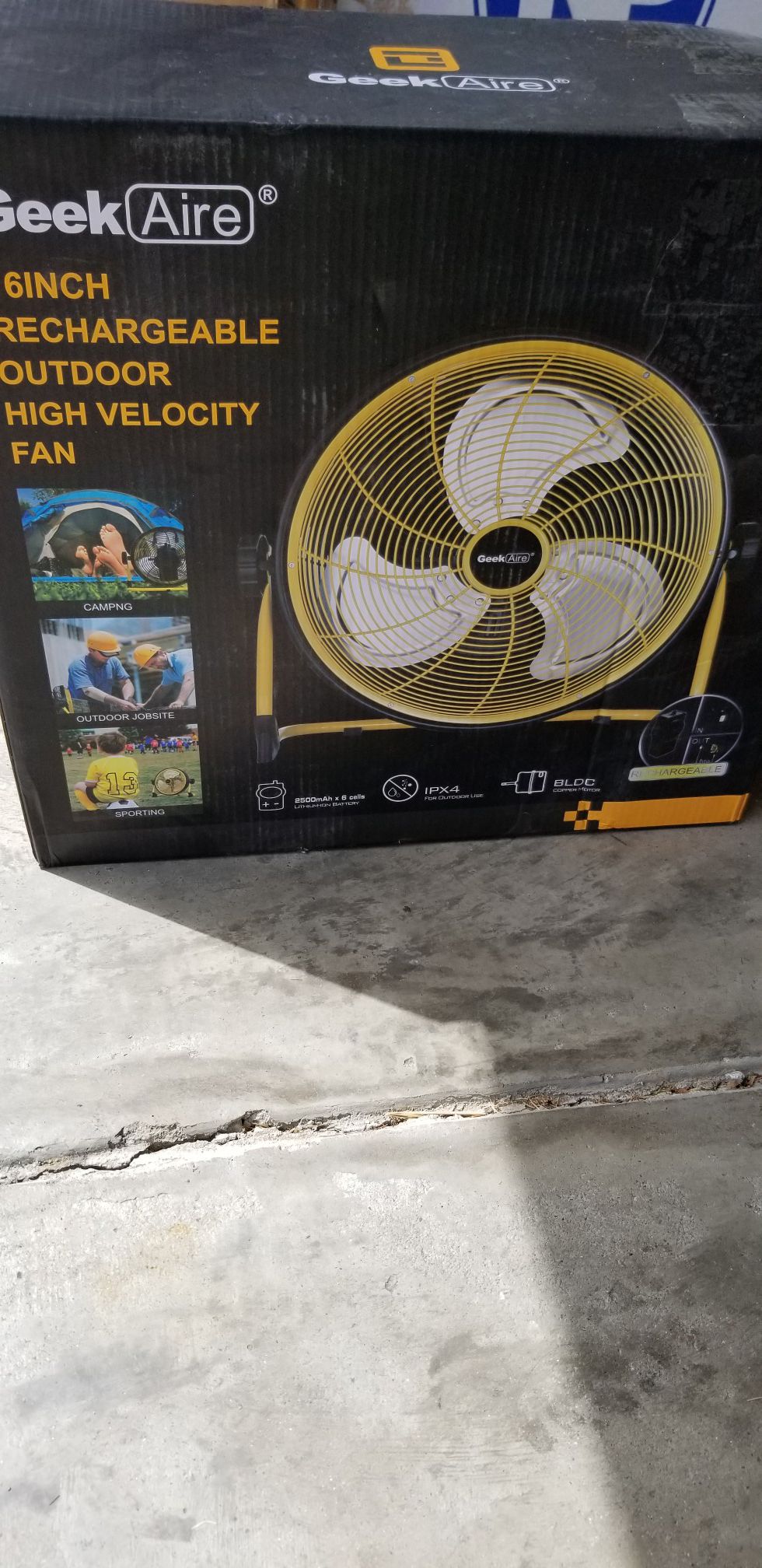 GeekAire Rechargeable Outdoor High Velocity Floor Fan,16'' Portable