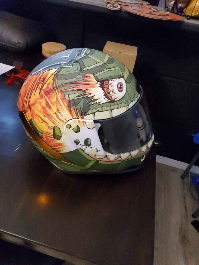 Icon GRENAIDER Helmet Size Medium NEW