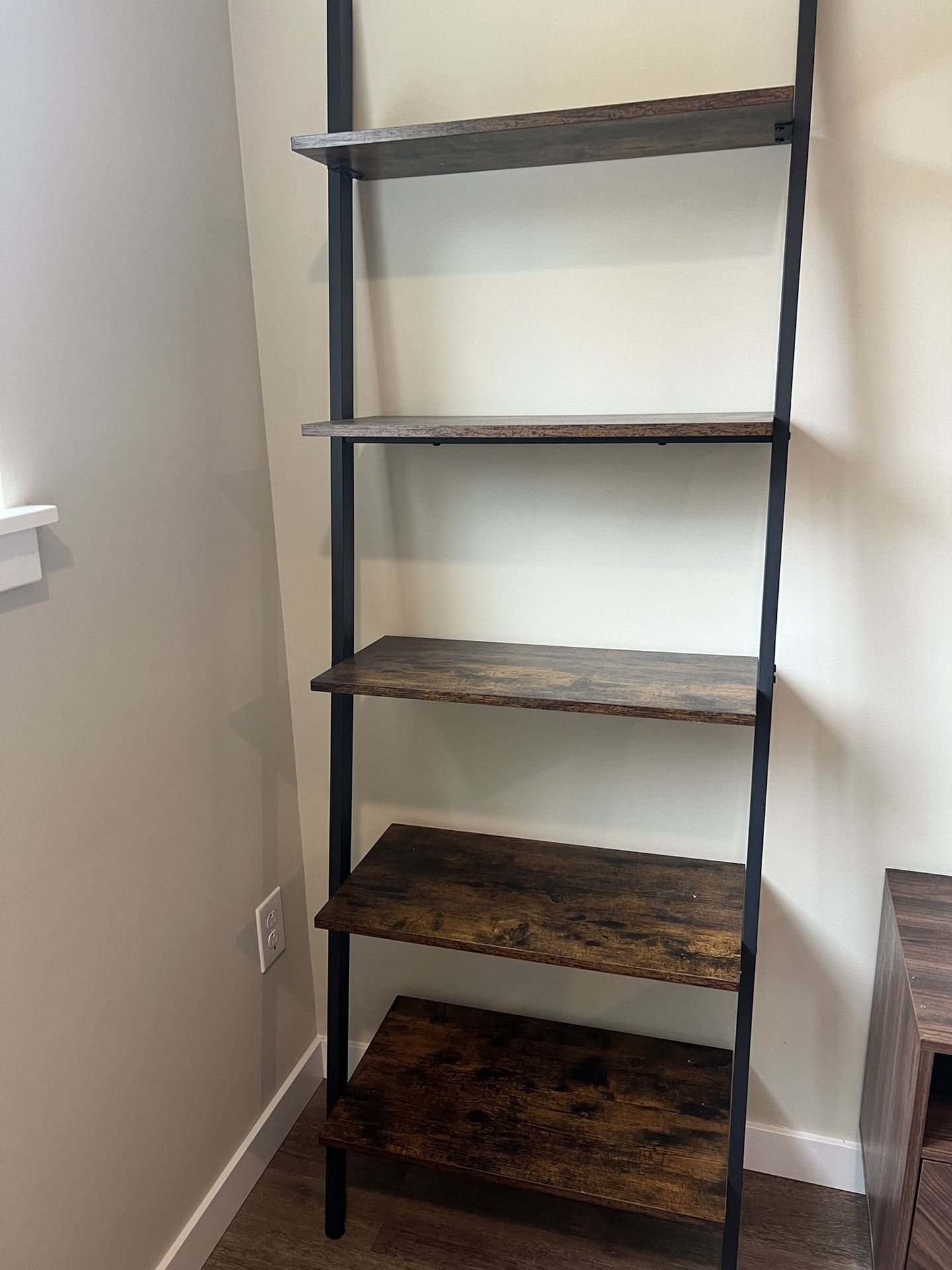 Ladder Bookcase