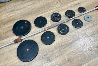 7 ft Standard Steel VINTAGE Bar With  Cast Iron Weight Plates:25s, 10s, 7.5s, 5s & 2.5 lbs (Total: 125 lbs)
