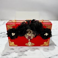 Handmade Acrylic Purse Clutch With Detachable Chain 