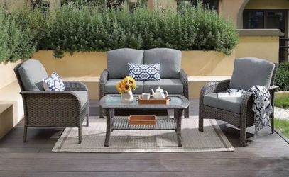 Patio furniture set outdoor new in the box