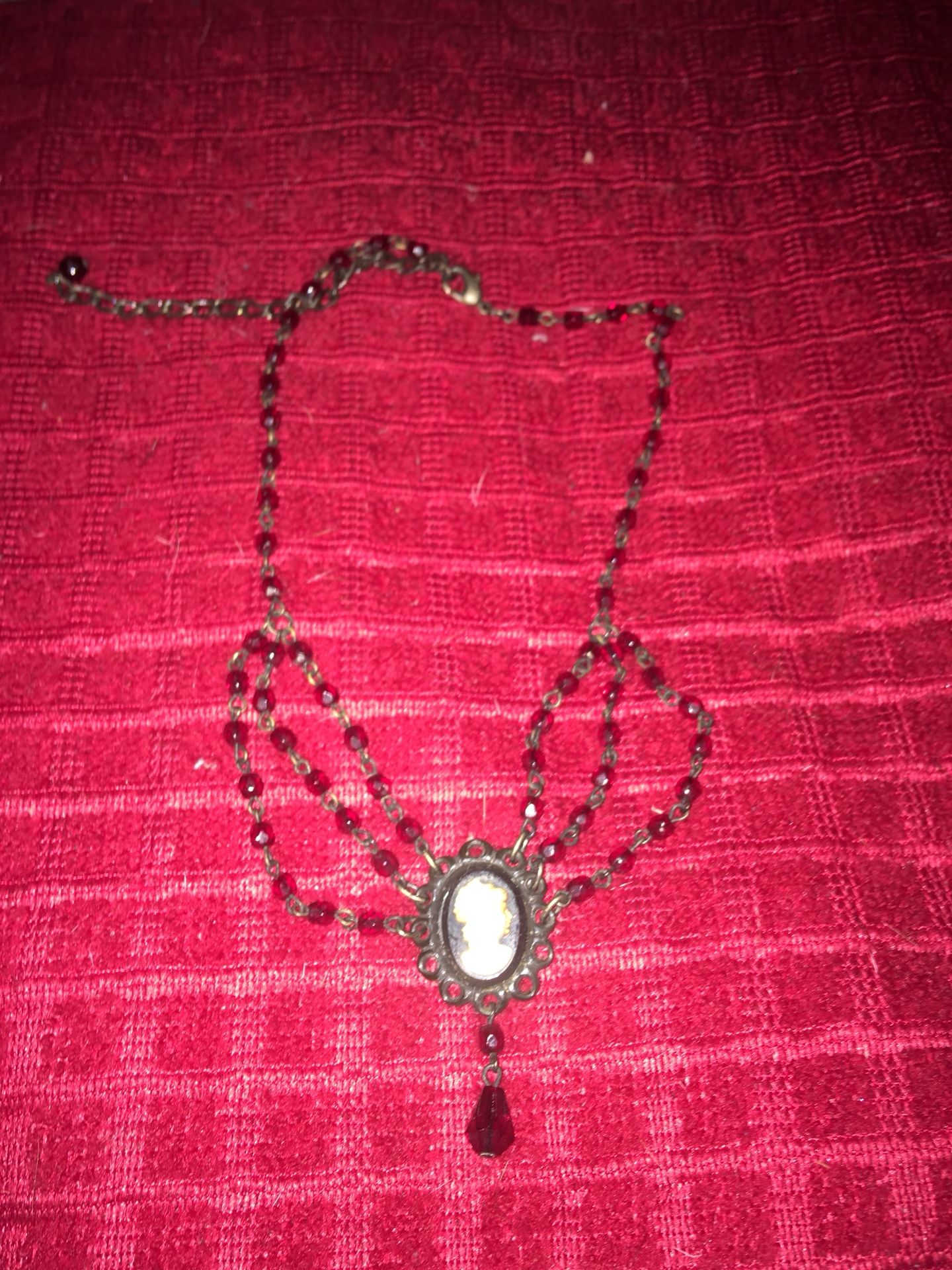 Vintage choker necklace