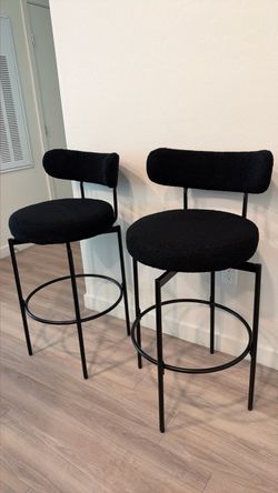 Set of 2 Black Boucle Bar Stools