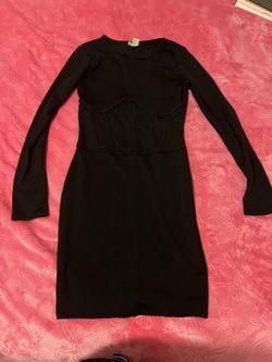 black long sleeve dress 