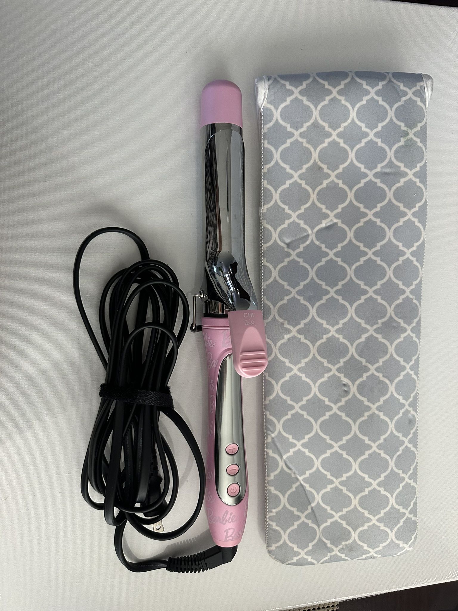 CHI x Barbie Dream Pink Curling Iron, Hair Curler Creates Shiny, Frizz-Free, & Healthy Hair, Includes Compact Mirror & Carrying Bag, 1.25"''' Barrel