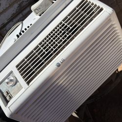 LG Window Air Conditioner