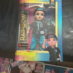 Lol Omg Dolls, Stage, Play House And Van