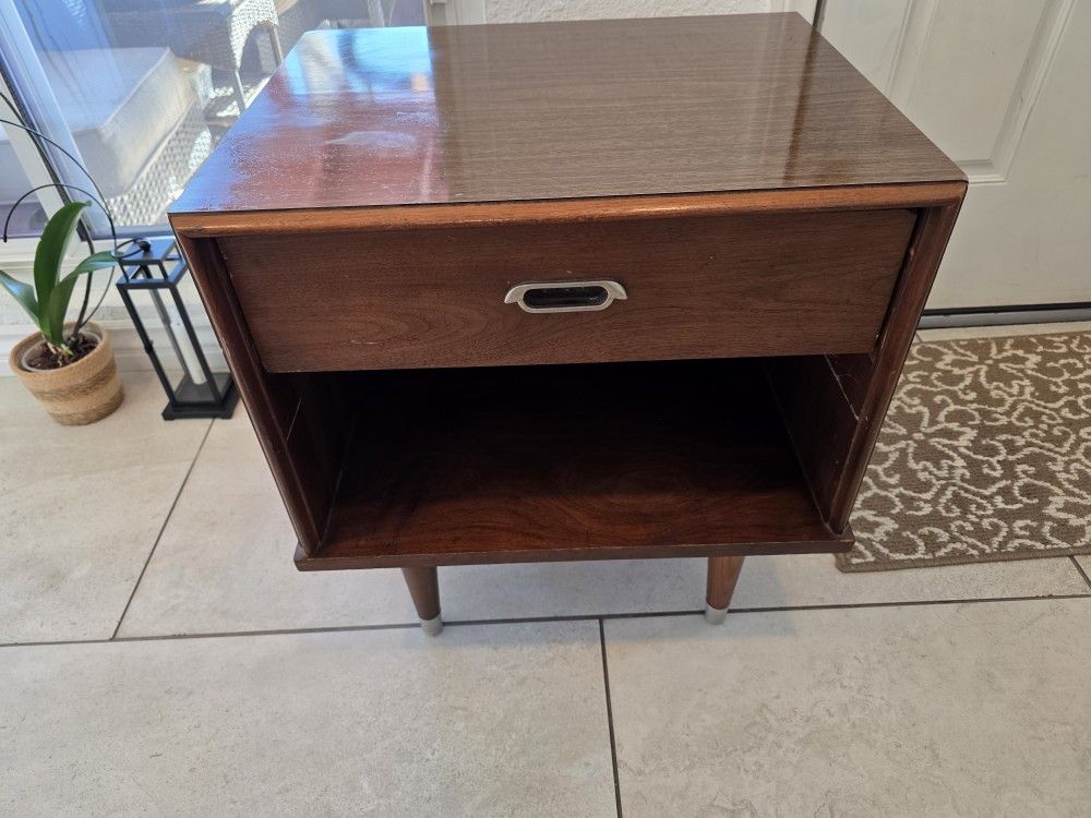 Mid Century Nightstand